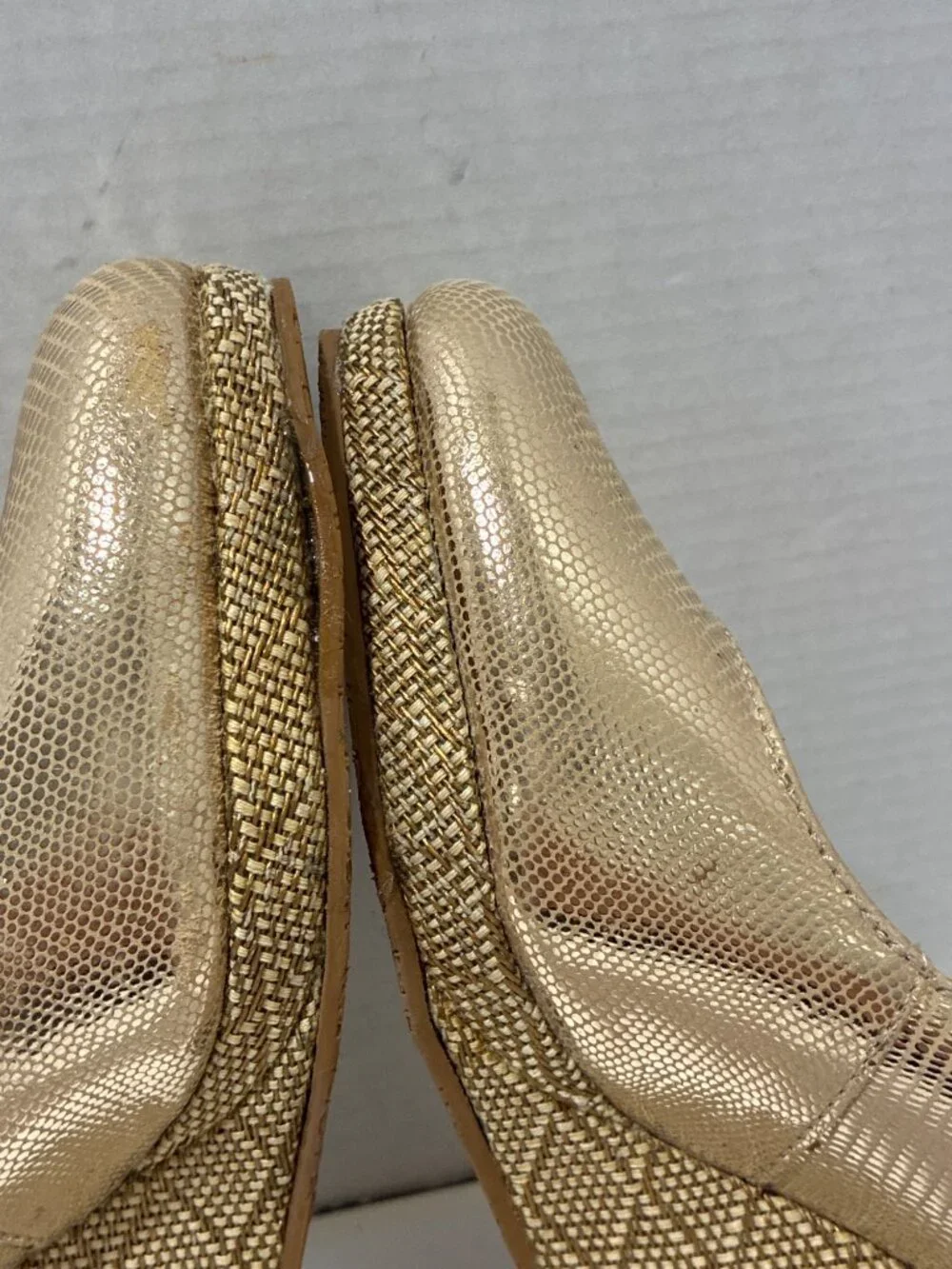 Lilly Pulitzer Resort Chic Wedge Pumps Womens Gold Metallic 3.25